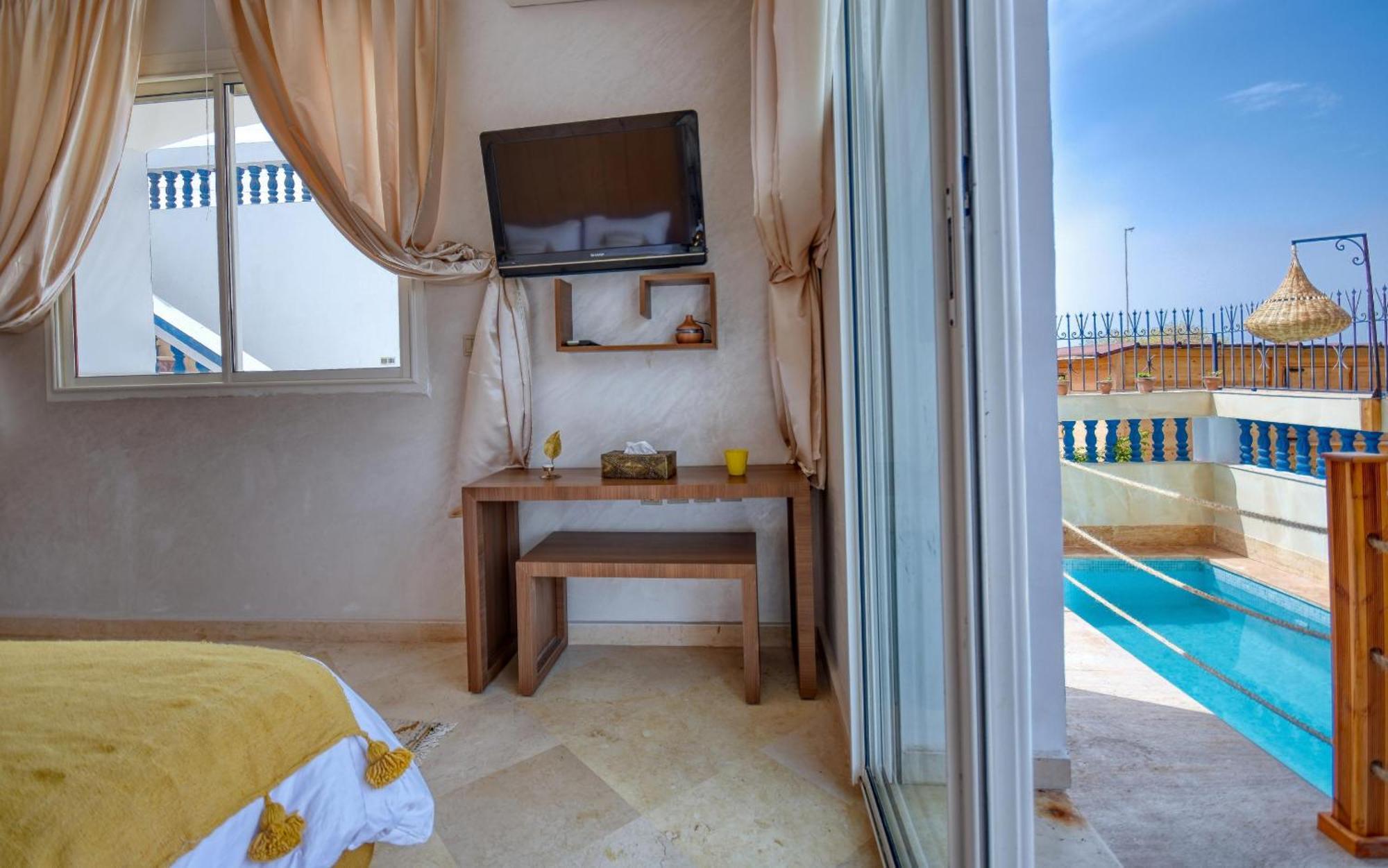 Blue Wave Lodge Agadir n'Ait Sa Værelse billede