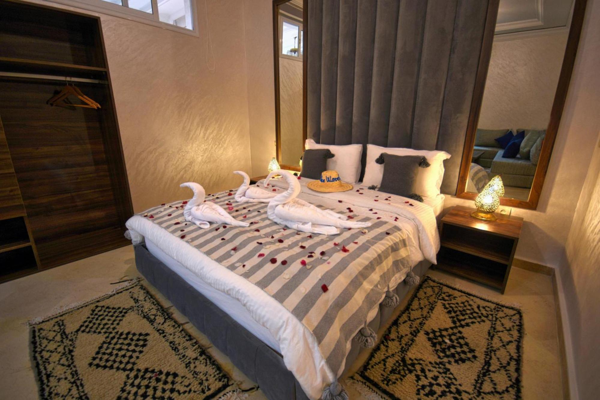 Blue Wave Lodge Agadir n'Ait Sa Værelse billede